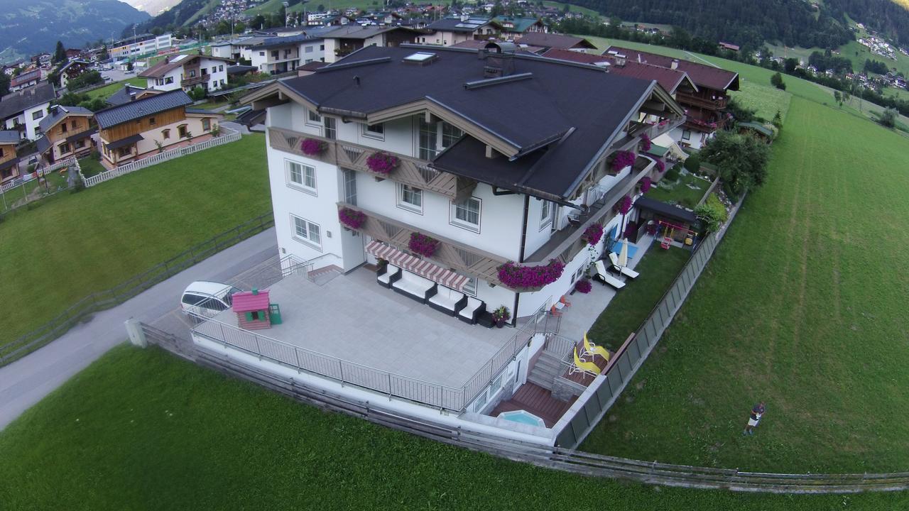 Appartements Olympia Mayrhofen Ngoại thất bức ảnh